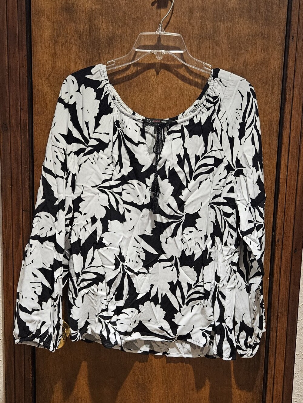 Roselyn Sanchez Women's Black And White Long Sleeve Top/Tunic Size Small